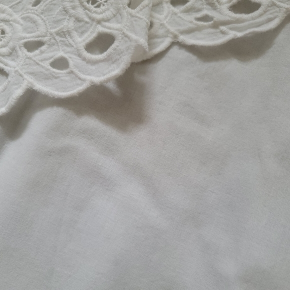 SHEIN eyelet Ruffle Trim blouse - Picture 5 of 16